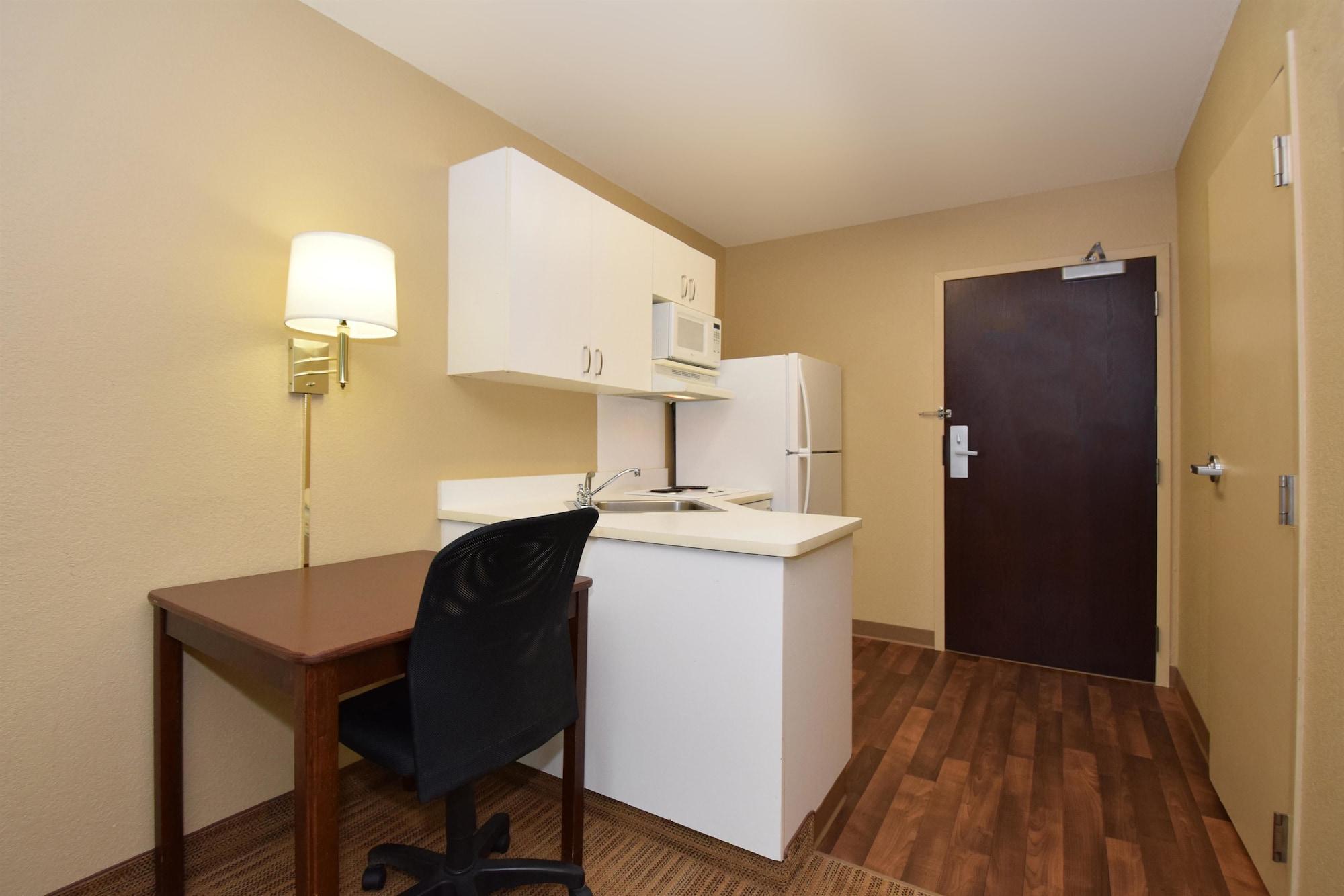 Extended Stay America Suites - Richmond - Hilltop Mall Bagian luar foto