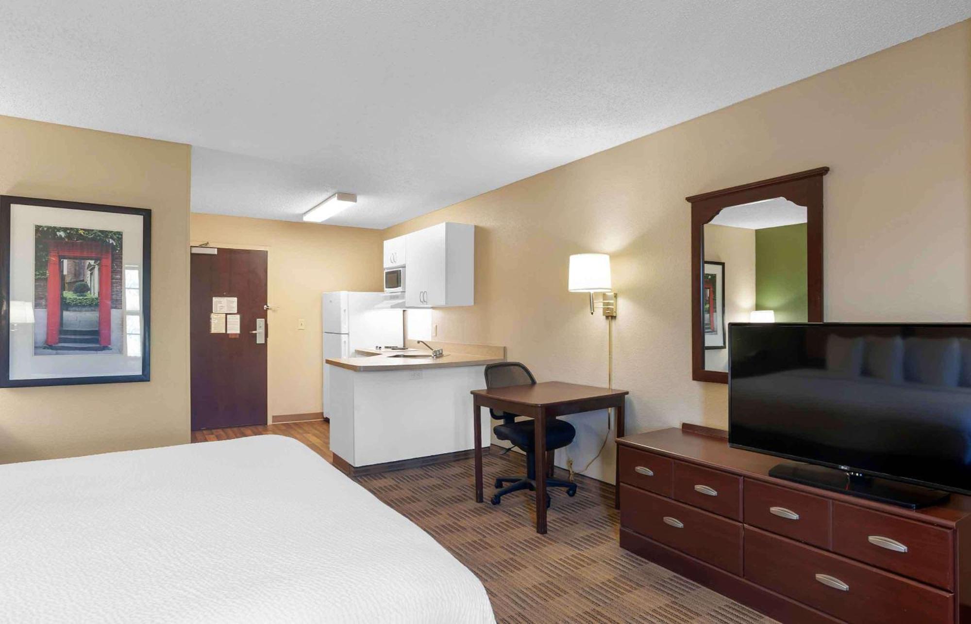 Extended Stay America Suites - Richmond - Hilltop Mall Bagian luar foto