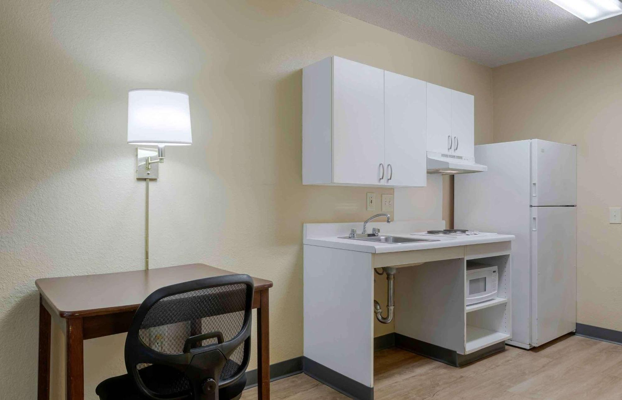 Extended Stay America Suites - Richmond - Hilltop Mall Bagian luar foto