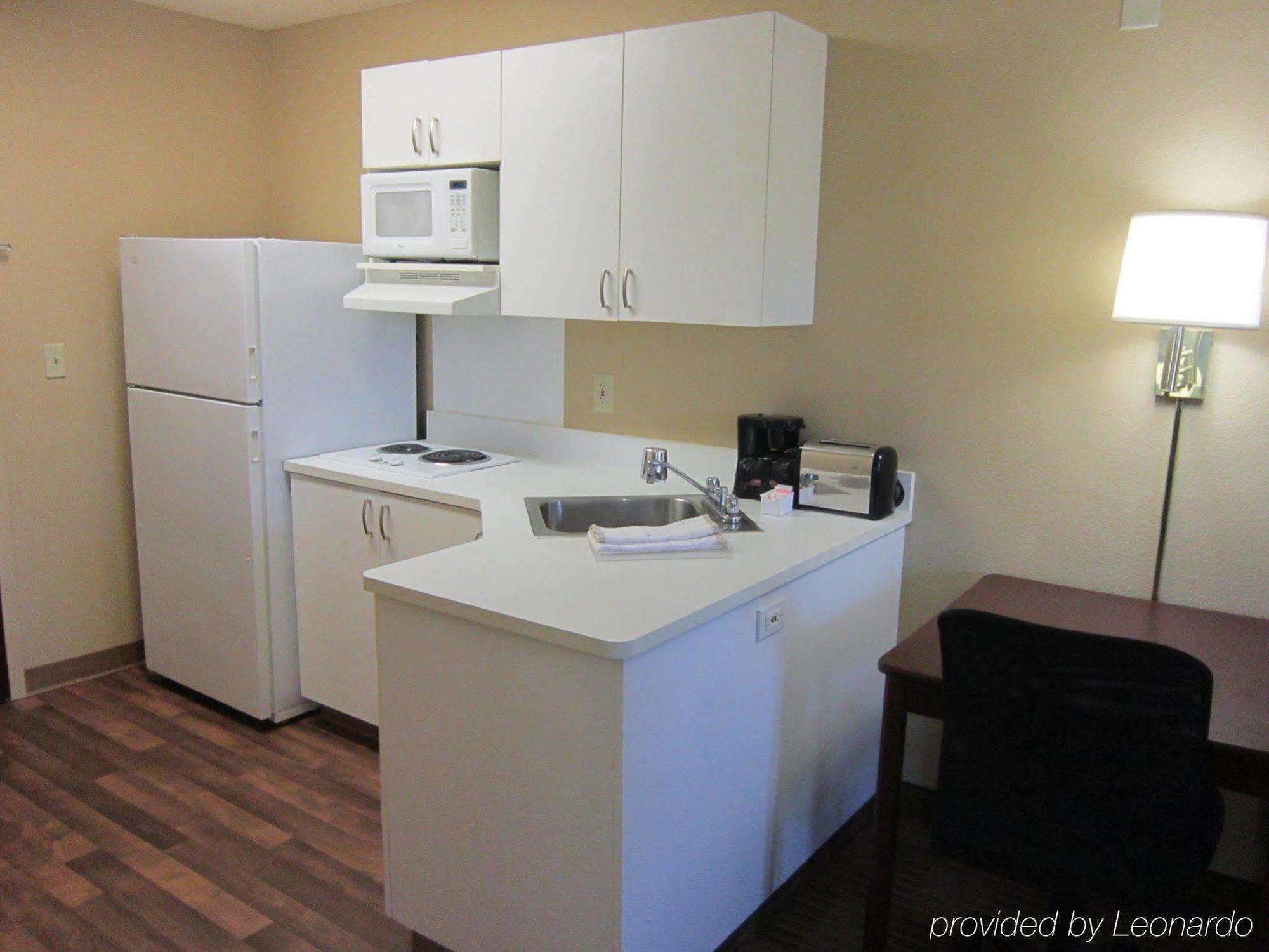 Extended Stay America Suites - Richmond - Hilltop Mall Bagian luar foto